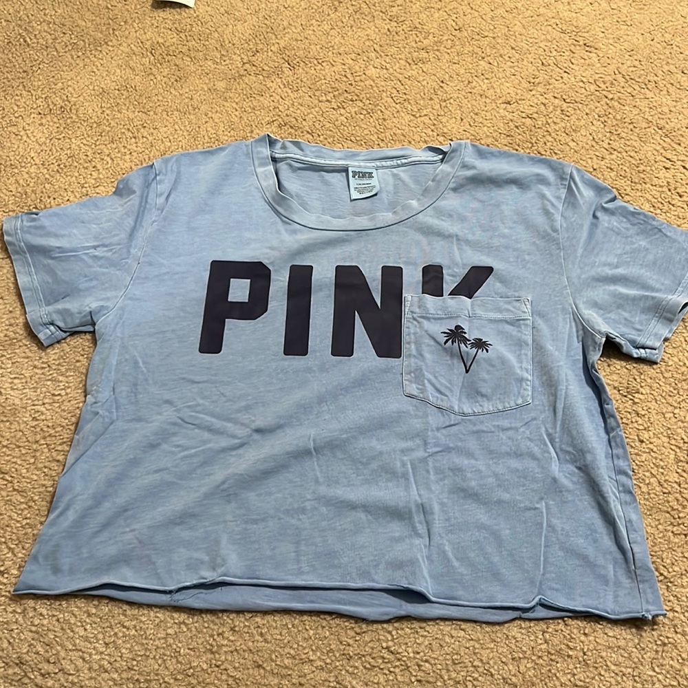 pink vs crop top